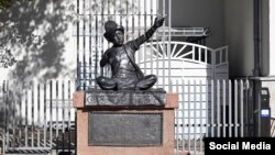 “Жаш Манасчы” айкели. 