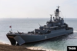 "Новочеркасск" десанттык кемеси. Архивдик сүрөт.