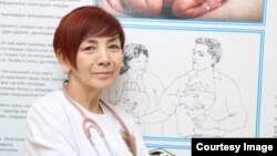 Сагынбү Абдувалиева.