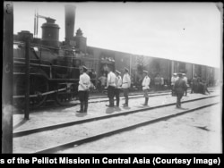 Mançžuriýadan gaýdyp gelýän rus goşunlary, 1906-njy ýylyň iýuny.