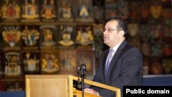 бывший заместитель министра иностранных дел Армении Артак Апитонян