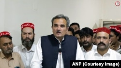  هوتي وايي، په قبايلي ضلعو کې په لوی لاس د ناامنۍ پيدا کولو لپاره وسلوالو ته د بیا مېشتېدو موقع برابره کړل شوې ده: انځور د جولای ۲۵مه، کال ۲۰۲۳