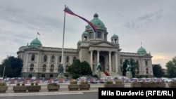 Stranka Pokret socijalista, proruskog potpredsednika Vlade Srbije Aleksandra Vulina predložila je u Skupštini Srbije zakon o "stranim agentima". Na fotografiji zgrada Narodne skupštine, 5. jul 2023.