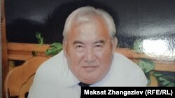 Эл жазуучусу Асанбек Стамов.