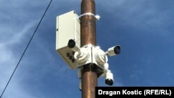 Kamera të kompanisë kineze Dahua të vendosura në Beçej të Serbisë. 