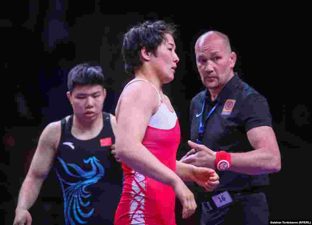 Бул рейтингдик мелдешке Айсулуу Тыныбекова катышкан жок.&nbsp;