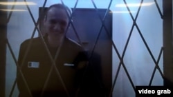 ალექსეი ნავალნი სიკვდილამდე რამდენიმე დღით ადრე. უცნობია, სურდა თუ არა კრემლს მისი გაცვლა ვადიმ კრასიკოვში.