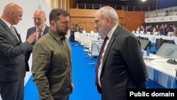 Իսպանիա - Հայաստանի վարչապետ Նիկոլ Փաշինյանի և Ուկրաինայի նախագահ Վլադիմիր Զելենսկիի հանդիպումը Գրանադայում՝ Եվրոպական քաղաքական համայնքի գագաթնաժաղովի շրջանակում, 5-ը հոկտեմբերի, 2023թ.