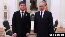 Рускиот претседател Владимир Путин и Ахмат Кадиров во Кремљ, 4 март, 2023