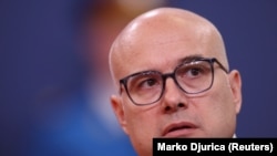 Kryeministri i Serbisë, Millosh Vuçeviq. Fotografi nga arkivi. 