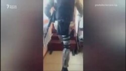 Екі белсенді «есірткі сатты» деп ұсталды 