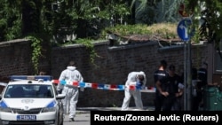 Србија - напад пред Амбасадата на Израел во Белград 