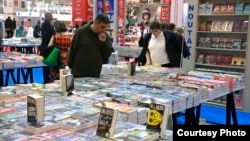 Deschis pentru cinci zile la Pavilionul Romexpo din București, Bookfest 2024 găzduiește 300 de lansări de carte şi dezbateri şi peste 60 de evenimente dedicate copiilor.