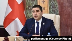 შალვა პაპუაშვილი