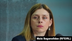 თეონა აქუბარდია