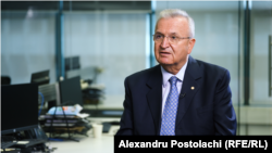 Vasile Pușcaș a fost negociator șef al României cu Uniunea Europeană.