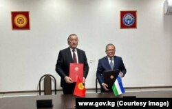 Qirg‘iziston va O‘zbekiston chegarasini hal qilishga doir ayrim hujjatlarni tayyorlash jarayoni. Botken viloyati, 2023-yil.
