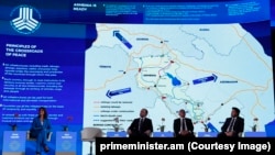 ნიკოლ ფაშინიანმა თბილისში რეგიონული თანამშრომლობის ინიციატივა „მშვიდობის გზაჯვარედინი“ წარადგინა