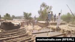 د ګمکول کیمپ اوسېدونکي وايي، د جون پر ۱۷مه یوشمېر کسان ورغلل او اته کورونه یې ړنګ کړل.