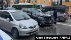 Элчиликтин кырсыкка кабылган автоунаасы. 1-февраль, 2024-жыл.