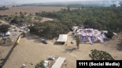 Лагерь фестиваля SUPERNOVA Sukkot Gathering после атаки ХАМАС. Вид с дрона. 8 октября 2023 года