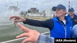 IAEA are doar patru inspectori la centrala nucleară Zaporojie, cărora rușii nu le permit mereu accesul deplin în incintă.