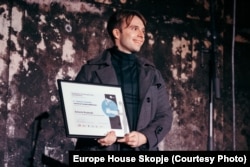 Победникот на конкурсот Антонио Груевски