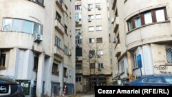 Lucrările de consolidare nu au început în str. Boteanu 3A - 3B deși au fost anunțate de opt luni. Locatarii încă nu sunt de acord cu condițiile propuse.