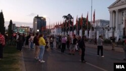 Протест пред Влада на Северна Македонија за случајот со Клиниката за Онкологија