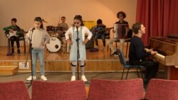 Инклузивен бенд „Звучен бран“: Музиката се гледа со срцето