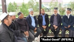 Жители села Фирдавси