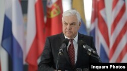 Ministrul Apărării Angel Tîlvăr