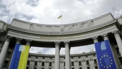 Бўлгинчи ДХР раҳбари Ўзбекистонда. Украина норозилик нотасини юборди
