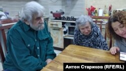 Лев Рыскин с женой и дочерью