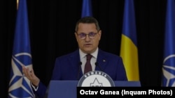Eduard Hellvig și-a demisia de la conducerea SRI după opt ani de zile. 