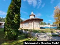 Mânăstirea Voroneț, din județul Suceava, a fost ridicată la finalul secolului 15 la îndemnul domnitorului Ștefan cel Mare. Este una dintre cele mai populare destinații turistice din Bucovina, România.