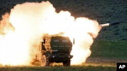 Американын HIMARS жапырт аткылоочу реактивдүү системалары. Иллюстрациялык сүрөт.