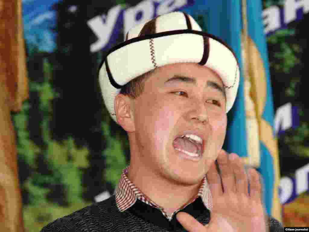 "Манас" коомдук фондунун төрагасы, Кыргыз эл жазуучусу Асан Жакшылыковдун &ldquo;Азаттыкка&rdquo; билдиришинче, иш-чаранын негизги максаты - манасчылардын айтуу жөндөмдүүлүгүн такшалтып, жаңы манасчыларды таап, элге тааныштыруу.