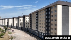 Дома в Бишкеке, иллюстративное фото.