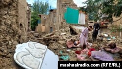 د لوګر په خوښۍ کې د باران له امله لوېدلی کور - د اګست ۲۰مې انځور. 