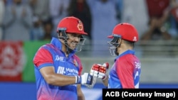 آرشیف - دو کریکت باز تیم ملی کریکت افغانستان