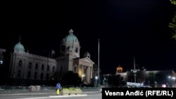 Skupština Srbije bez dekorativne rasvete