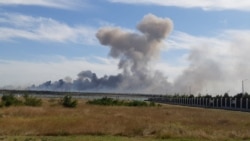 Mai multe explozii s-au auzit din direcția unei baze aeriene militare rusești de lângă Novofedorivka, Crimeea (Foto: Reuters)