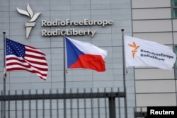 Azat Ýewropa/Azatlyk Radiosynyň Pragadaky baş binasy