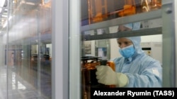 O nouă anchetă a dezvăluit că societățile chineze au furnizat companiilor ruse minerale vitale pentru producția de microcipuri și alte tehnologii care pot fi utilizate pentru fabricarea de arme sofisticate. (foto de arhivă)