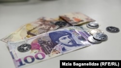 ფოტოილუსტრაცია: ქართული ლარი