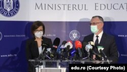 Ministrul Sănătății și ministrul Educației s-au pus de acord cu privire la modul în care va începe anul școlar.