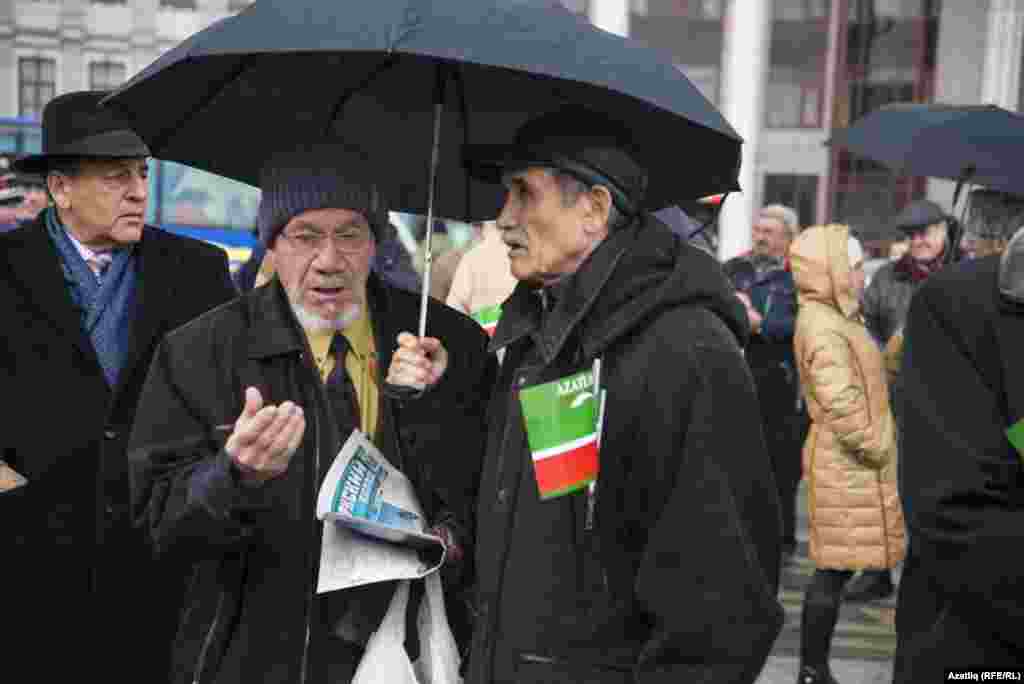 Чарада катнашучылар