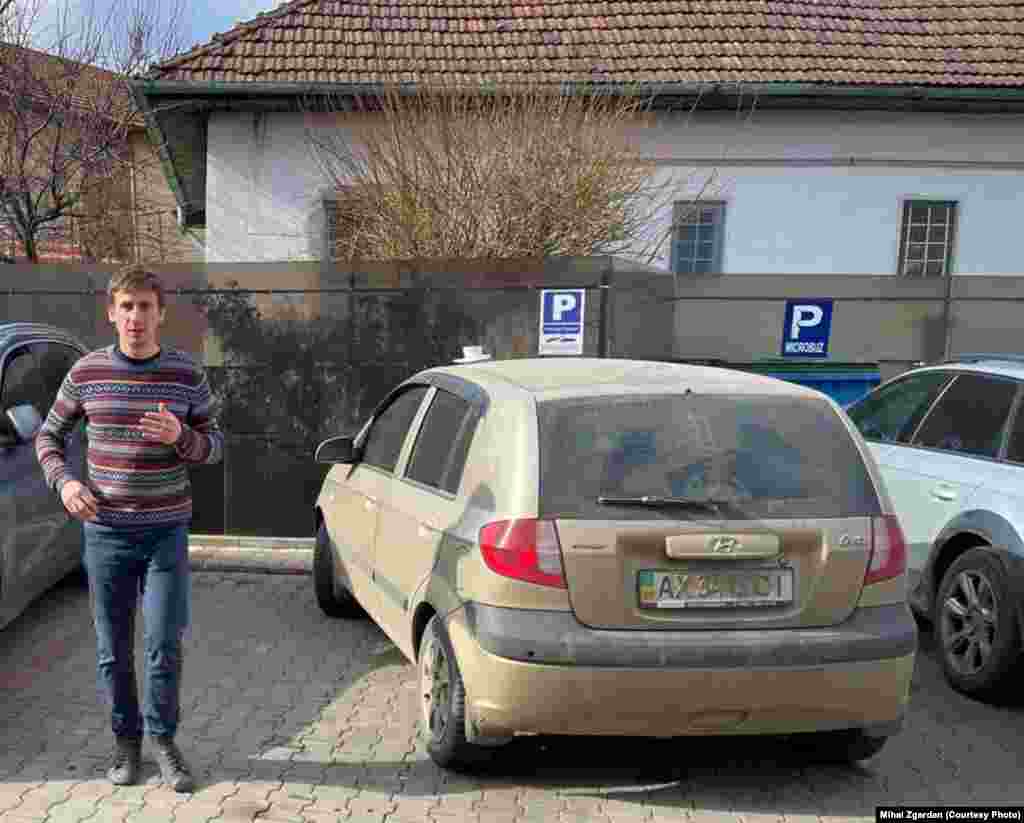 Șoferul mașinii a fost nevoit să oprească din 30 în 30 de minute pentru a asigura căldura copiilor dinăuntru.