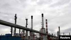 Gazprom a intrat în România prin intermediul rafinăriei NIS din Serbia